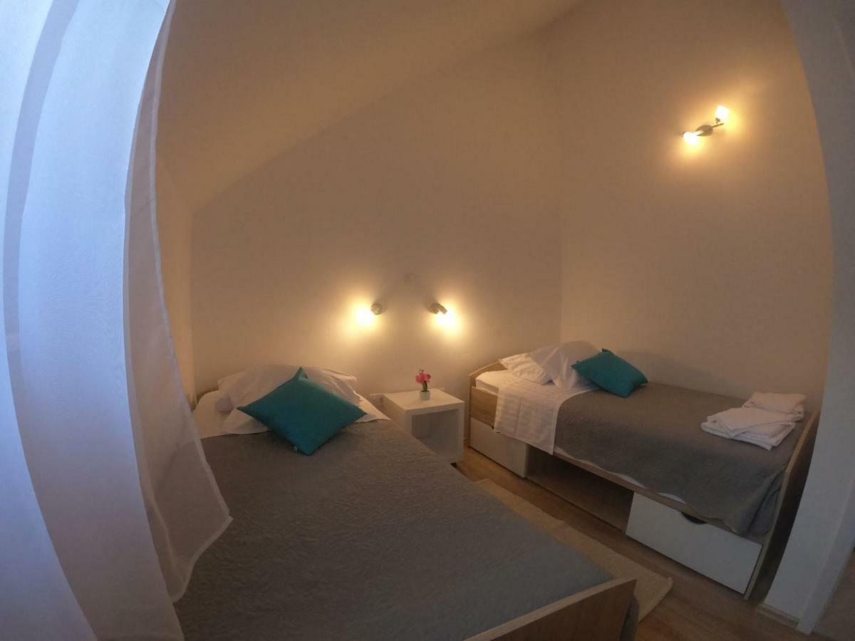 Apartment Vesna Primošten المظهر الخارجي الصورة