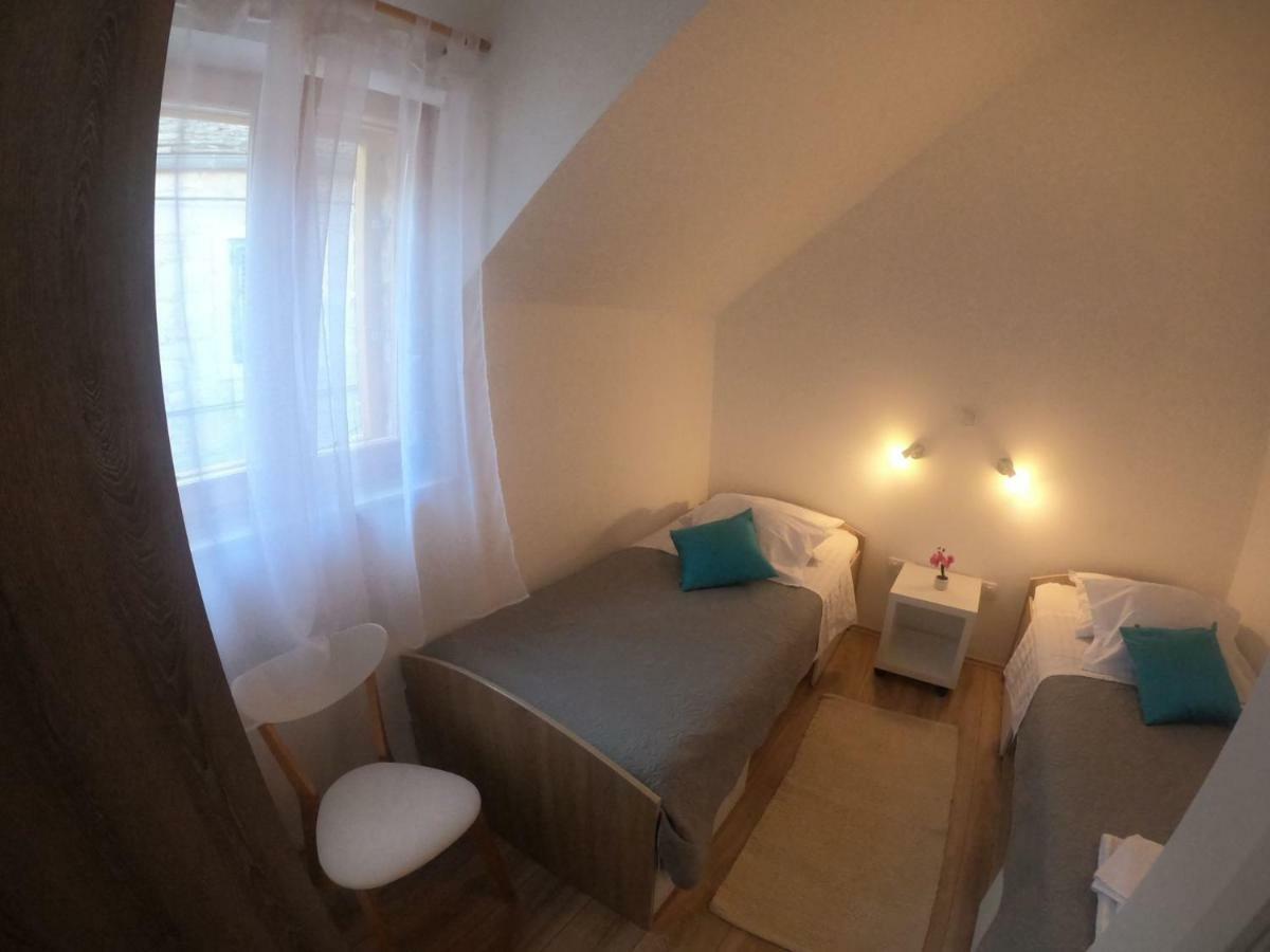 Apartment Vesna Primošten المظهر الخارجي الصورة