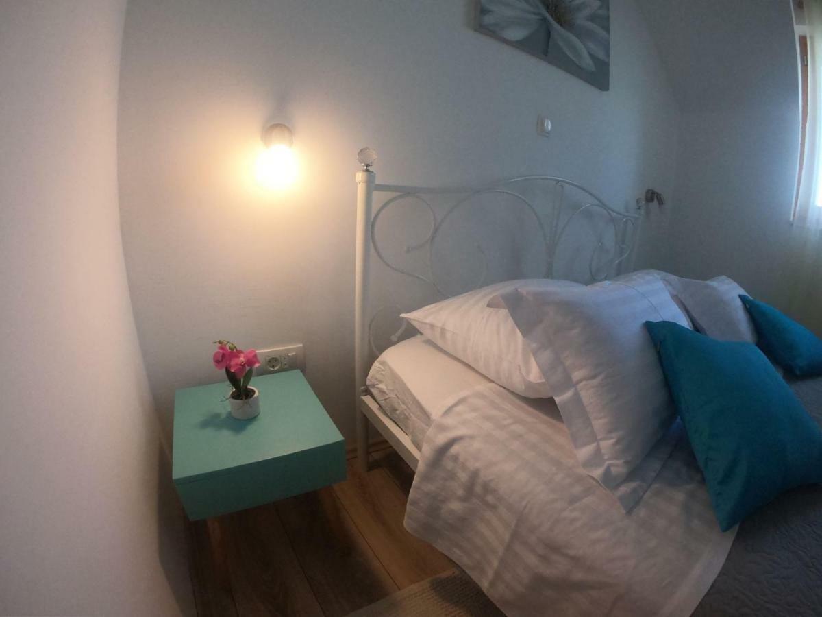 Apartment Vesna Primošten المظهر الخارجي الصورة